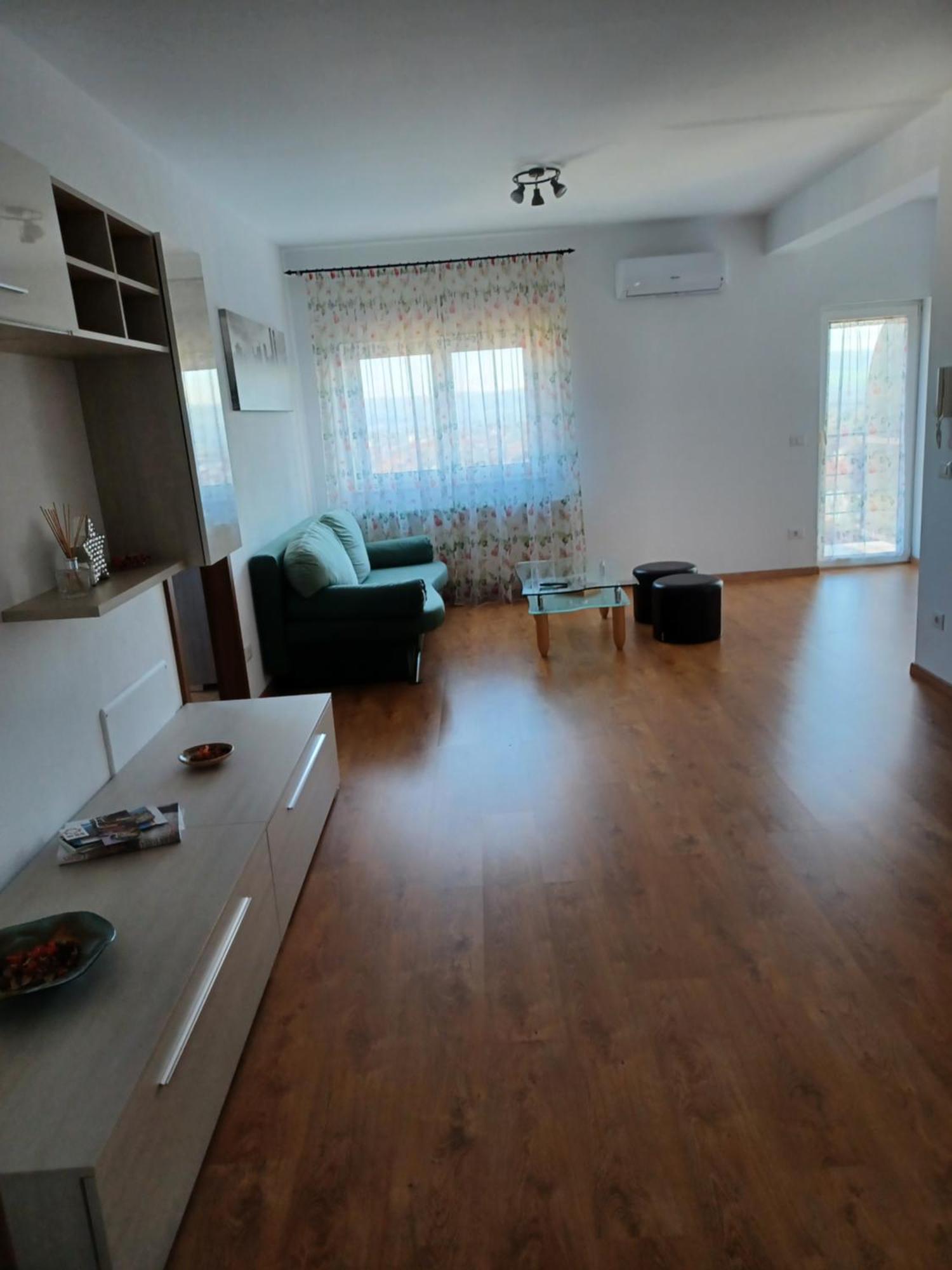 Apartment House