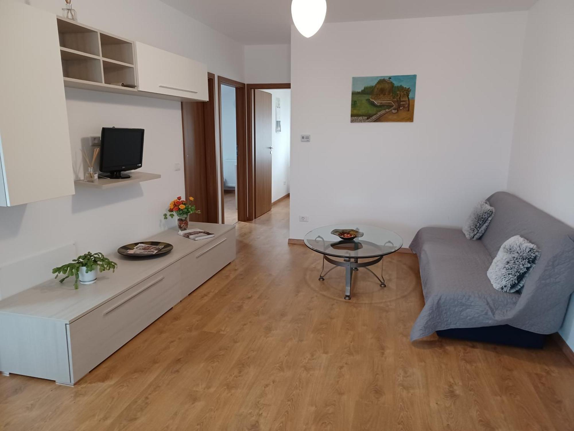 House Apartment *
